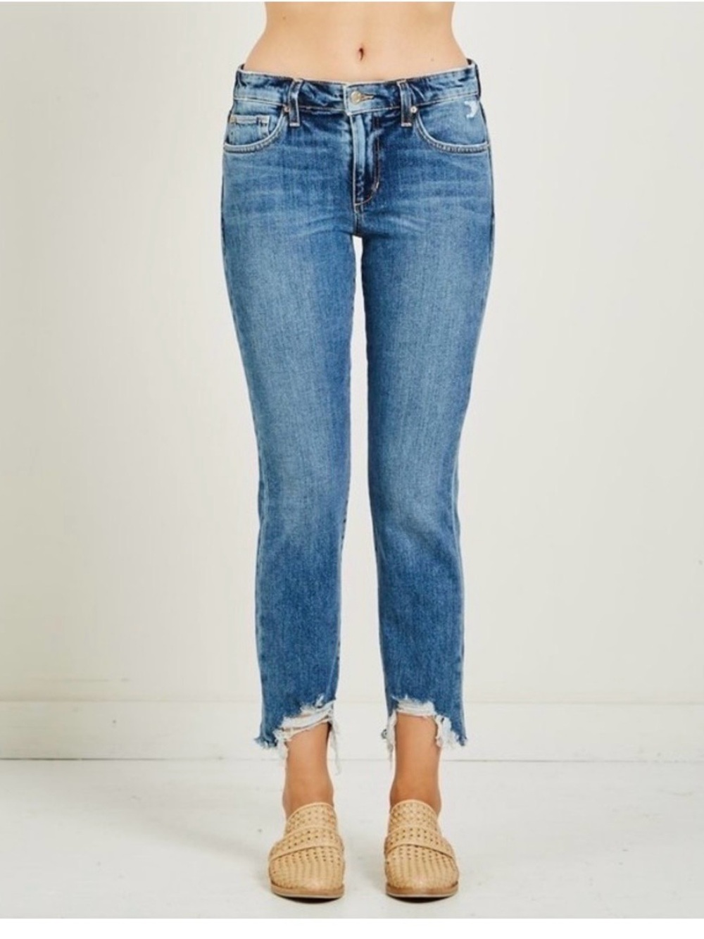Joe's Jeans Skyler Medium Blue Straight Leg Size 27